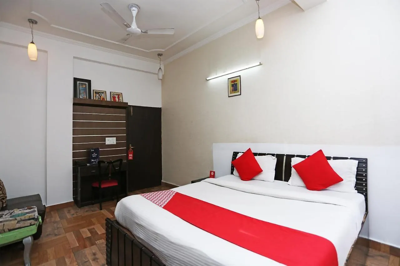 *** Hotel Oyo Flagship 75559 City View Gurgáon Indie
