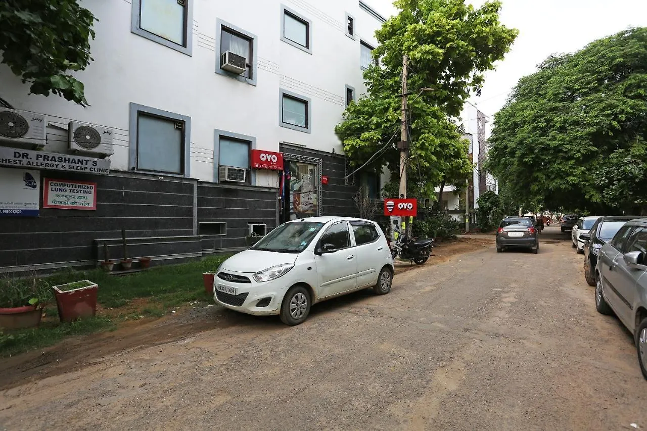 호텔 Oyo Flagship 75559 City View 구르가온